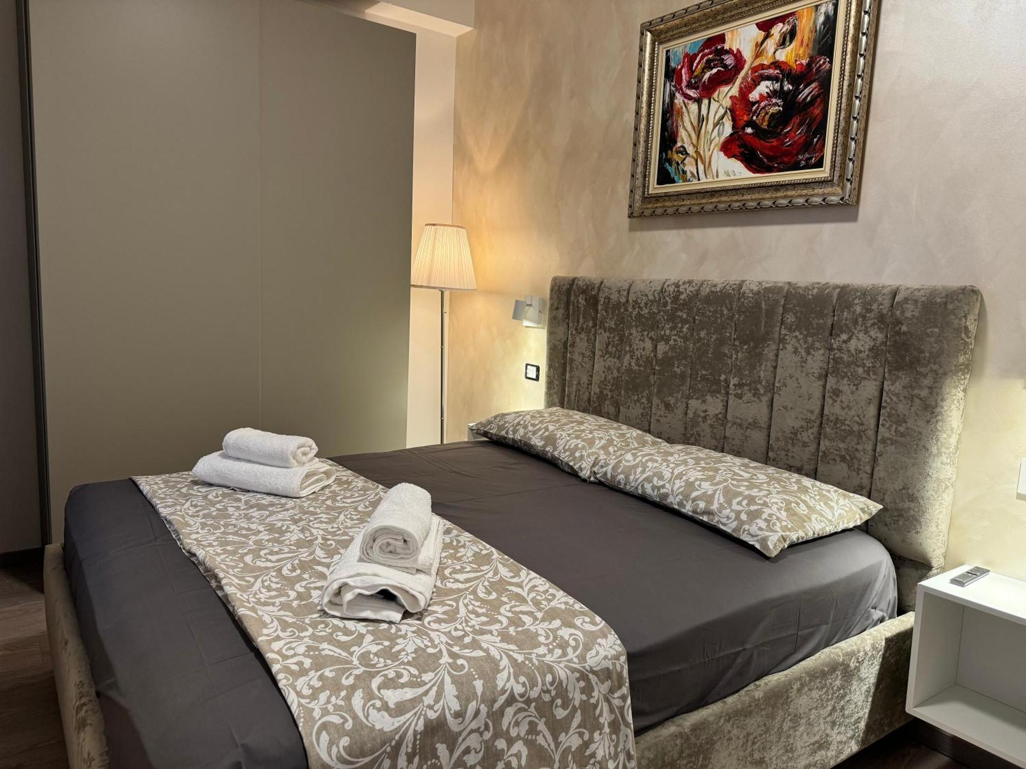 Teatro Romano Suites Trieste Eksteriør billede